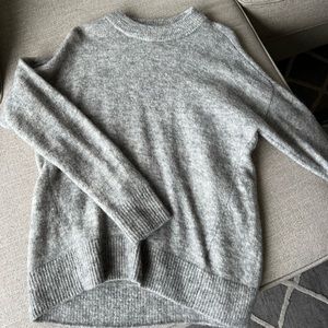H&M Sweater